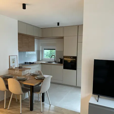 Mestralun Apartman *